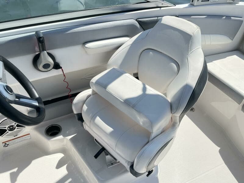 2020 Chaparral 210 SSI