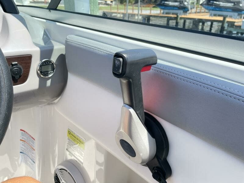 2020 Chaparral 210 SSI