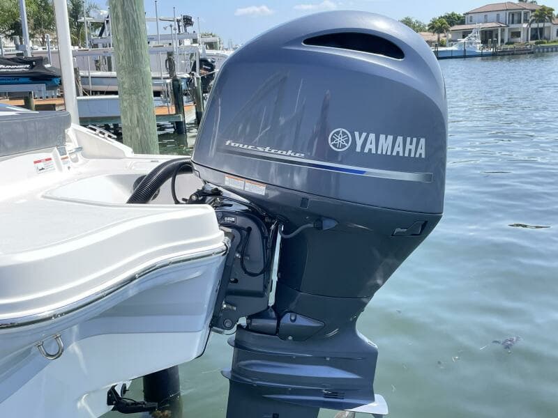 2020 Chaparral 210 SSI