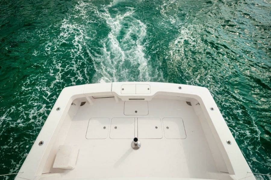 2006 45 Viking Convertible Cockpit (1)