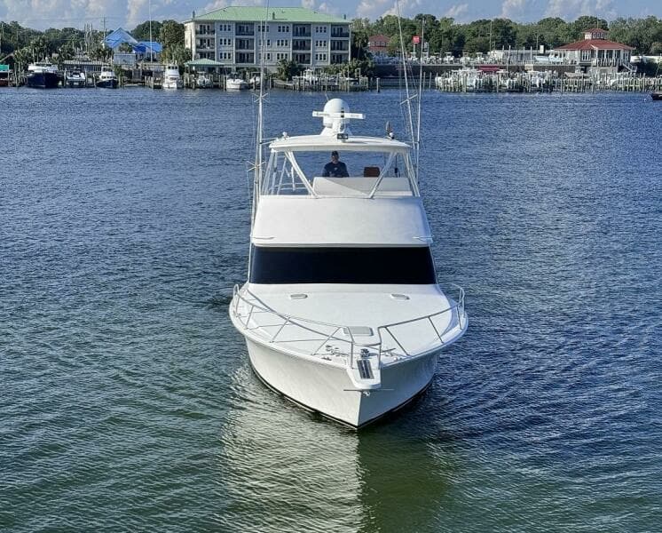 2006 45 Viking Convertible Bow