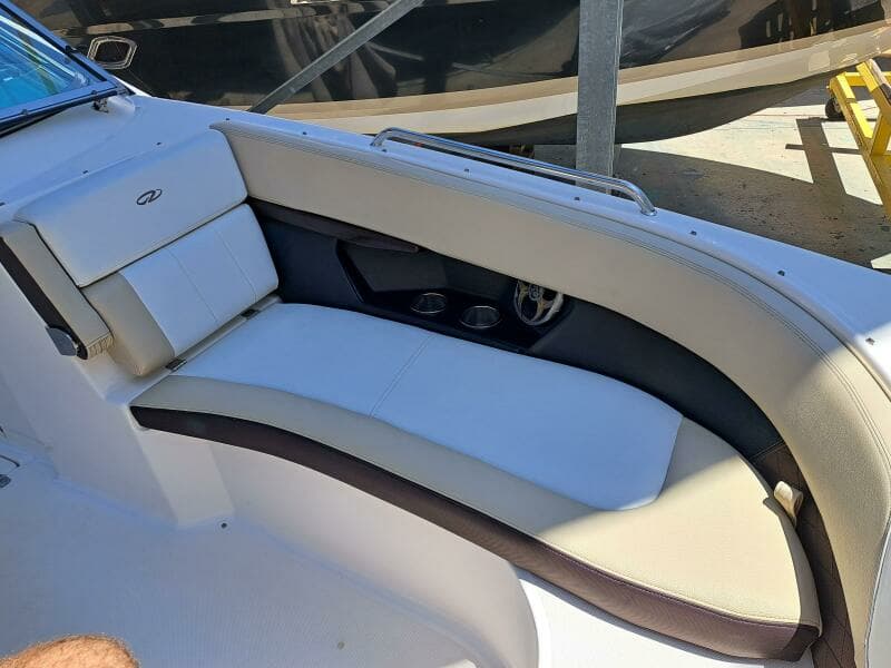 2014 Regal 2700 Bowrider