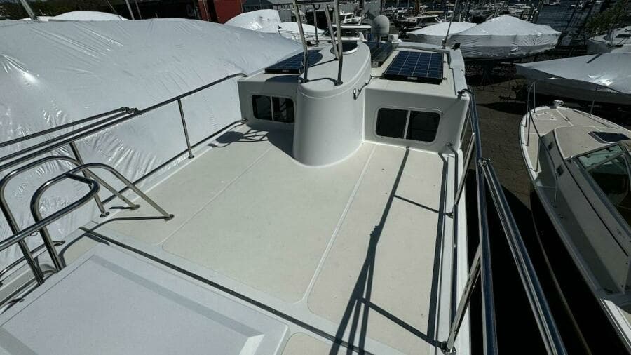 2001 American Tug 34