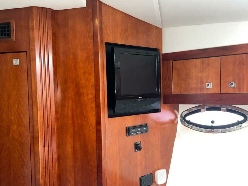 2011 Cruisers Yachts 415 MY