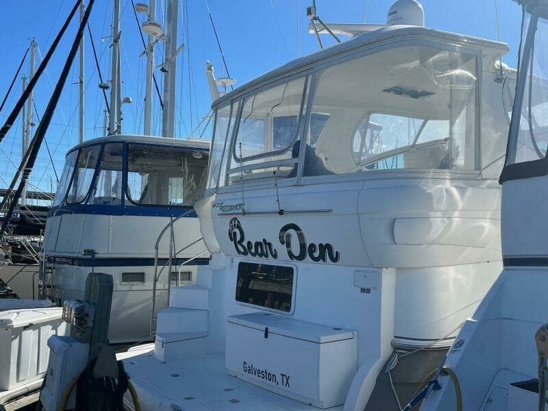 2011 Cruisers Yachts 415 MY