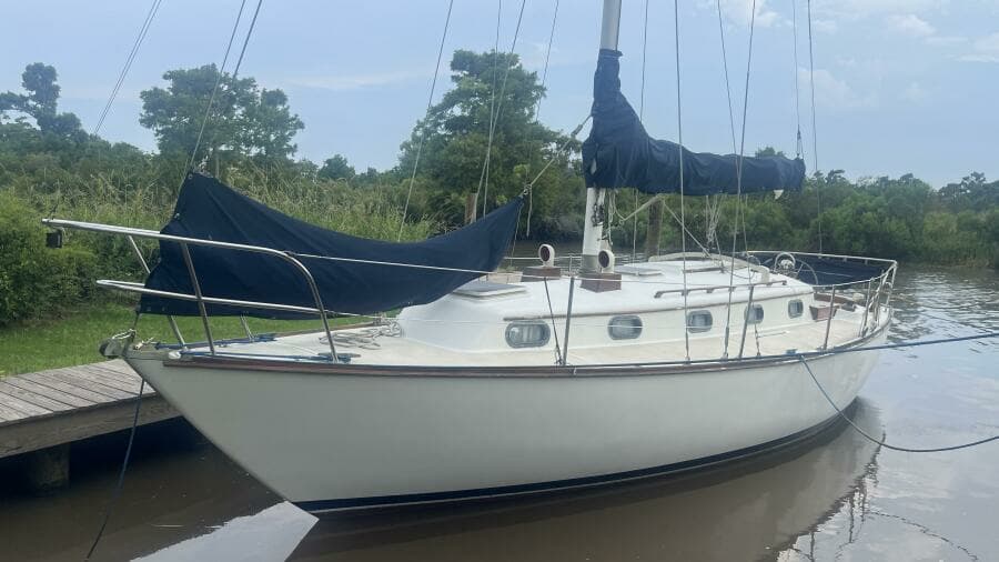 1981 Cape Dory 