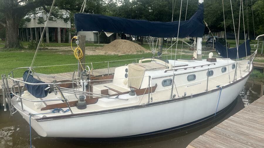 1981 Cape Dory 
