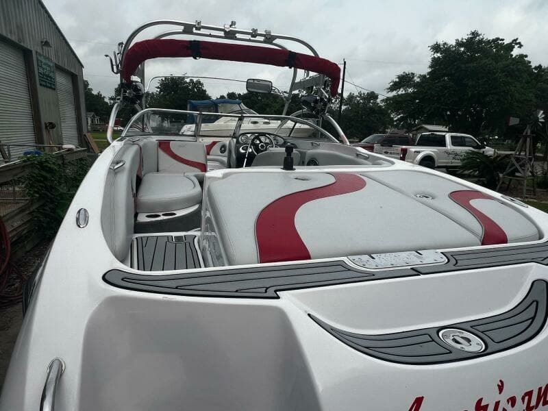 2005 Correct Craft Air Nautique 226