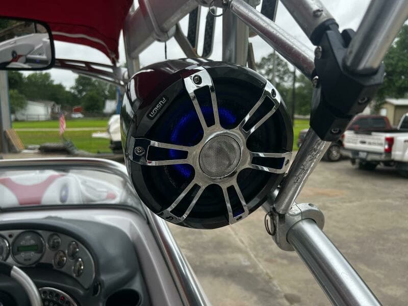 2005 Correct Craft Air Nautique 226