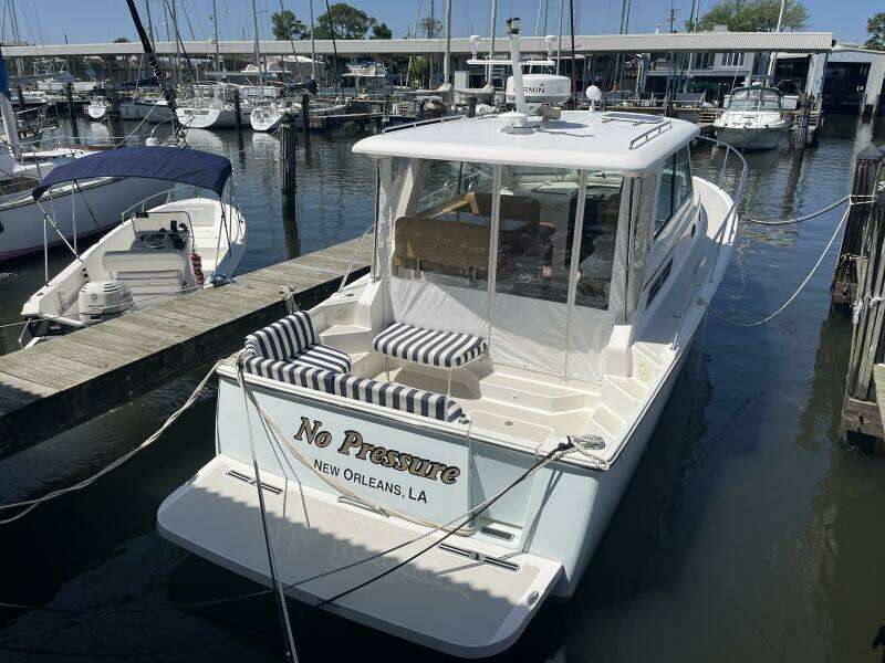 2013 Back Cove 34 - Cockpit