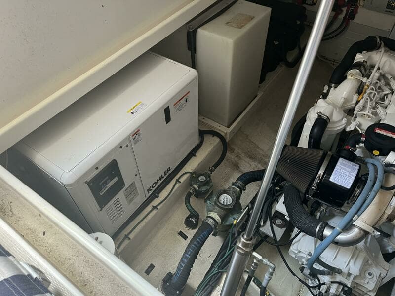 2013 Back Cove 34 - Genset