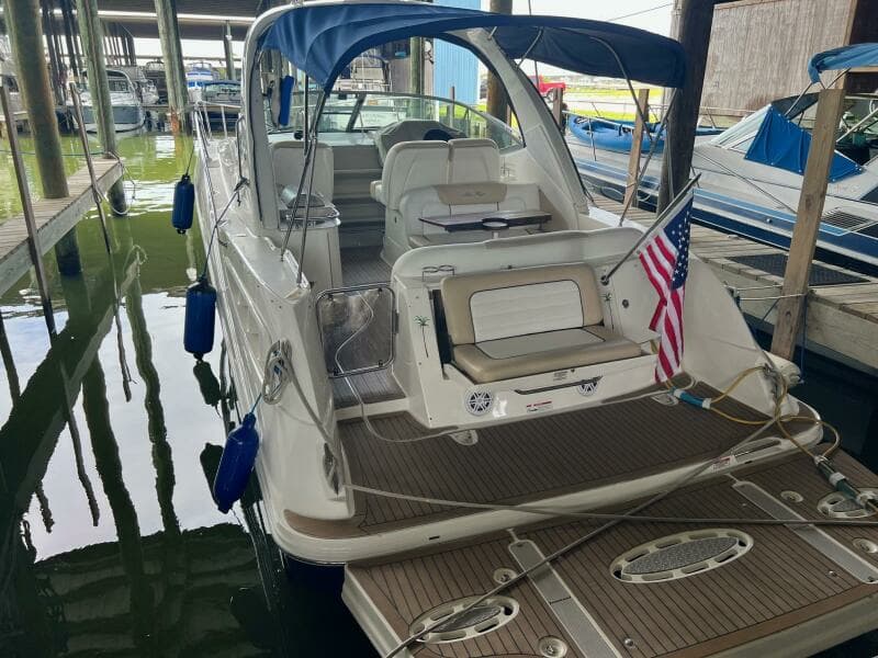 2008 Sea Ray 330 Sundancer