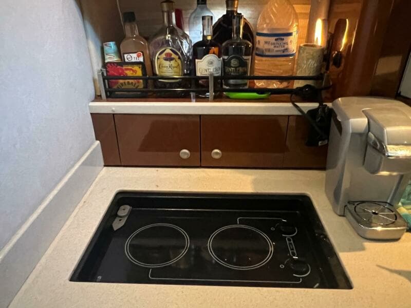 2008 Sea Ray 330 Sundancer