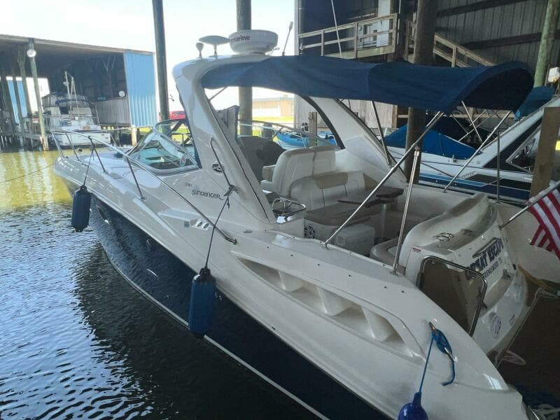 2008 Sea Ray 330 Sundancer