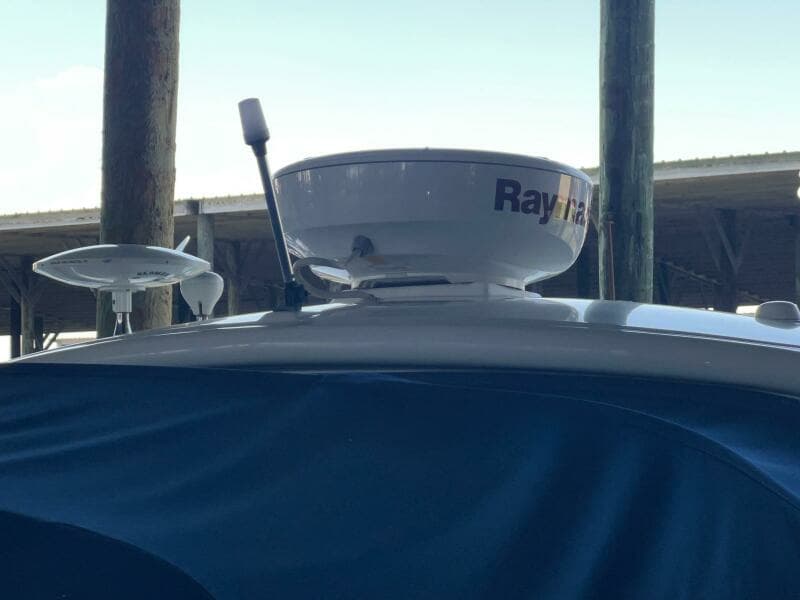 2008 Sea Ray 330 Sundancer