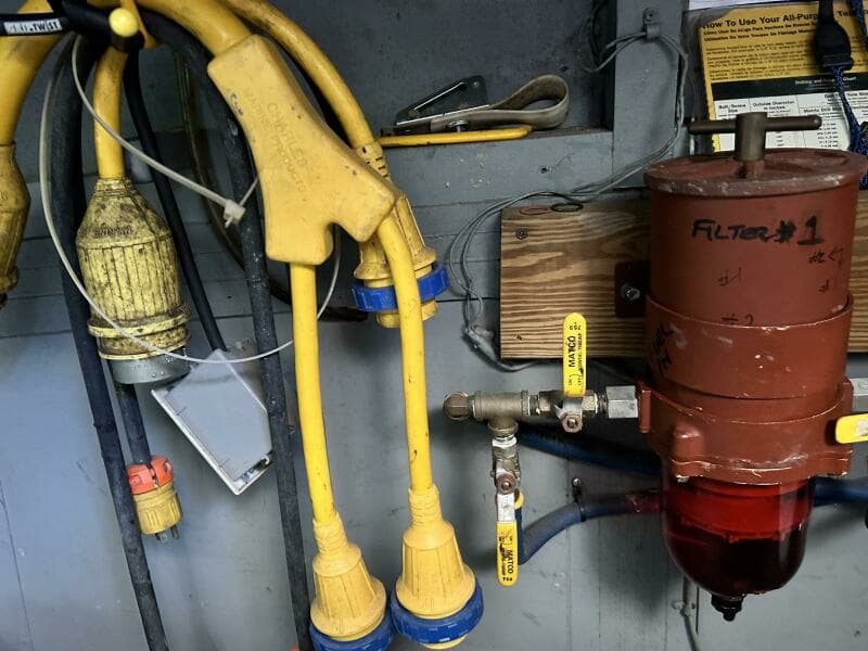 1962 Matthews 42 Double Cabin