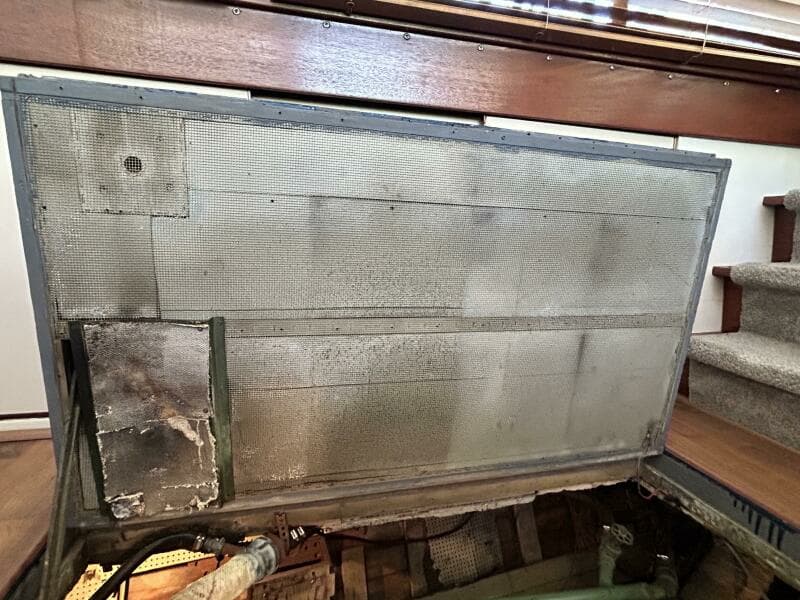 1962 Matthews 42 Double Cabin