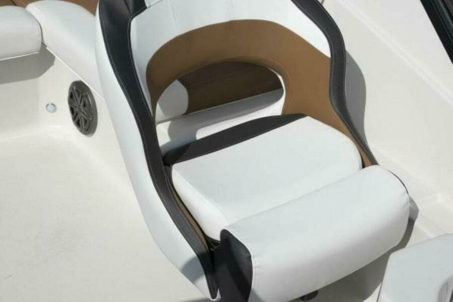 2025 Starcraft SVX 210 OB DC