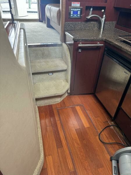 2007 Sea Ray Sedan Bridge