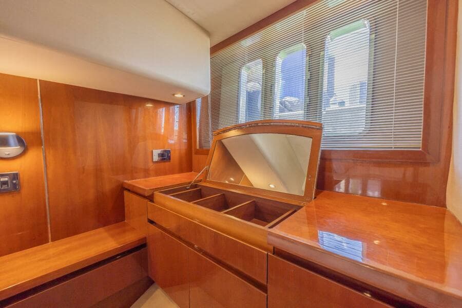 2008 Princess 58 Flybridge