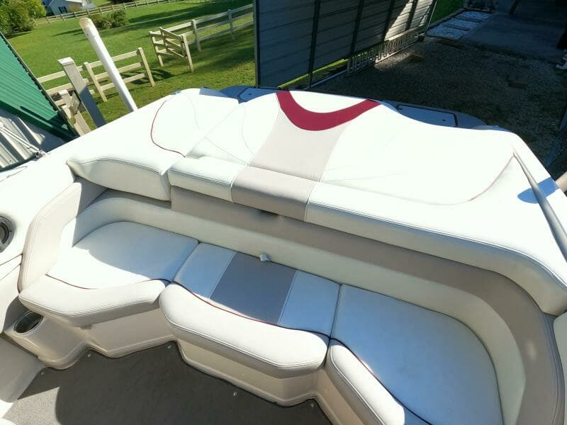 2008 Bryant 210 Bowrider