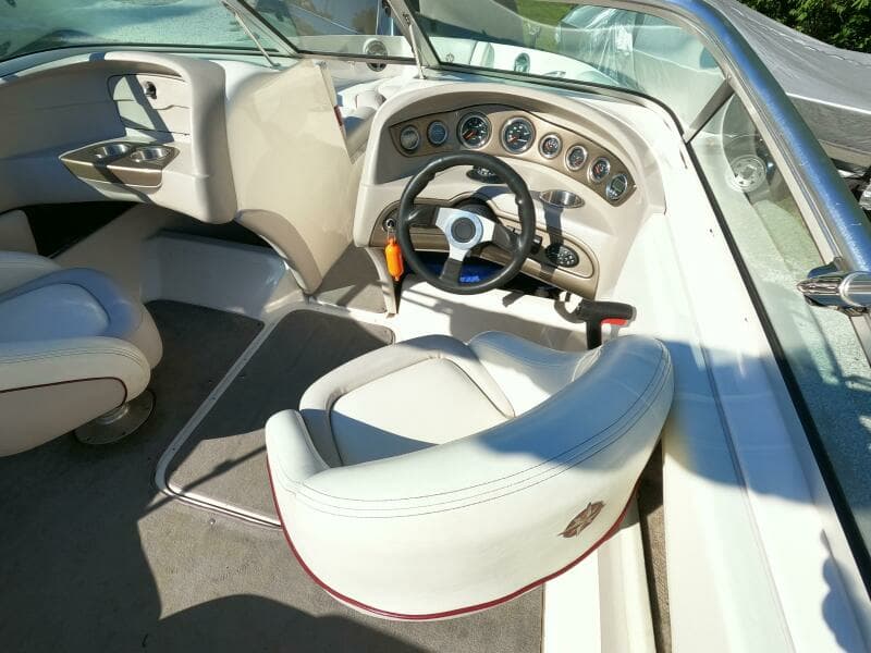 2008 Bryant 210 Bowrider