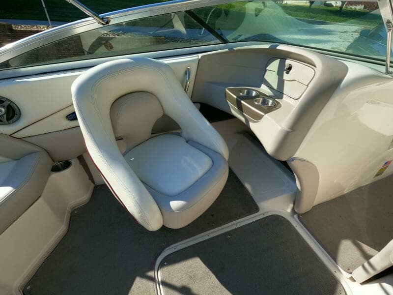 2008 Bryant 210 Bowrider