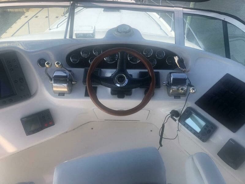 2003 Sea Ray 400 Sedan Bridge
