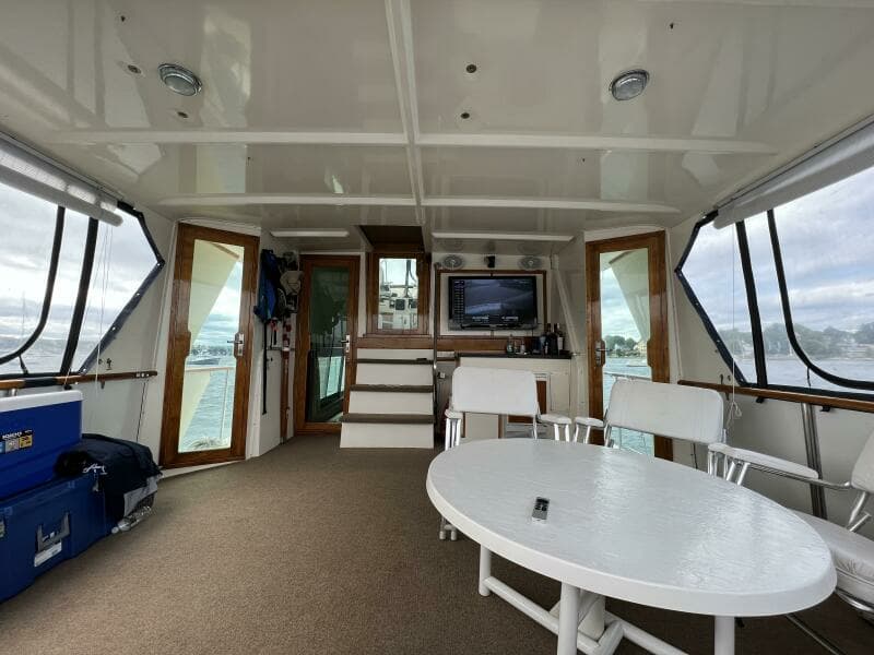 Aft Deck W Dinette