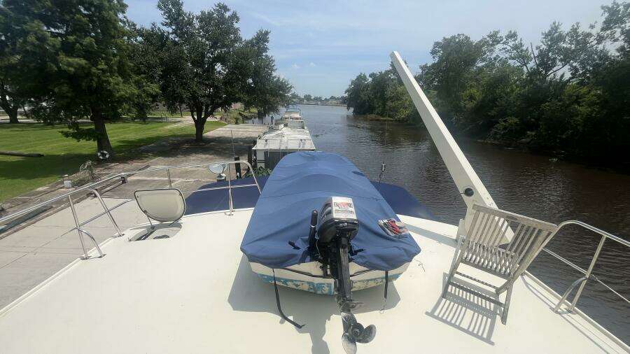 1986 Marine Trader Med Yacht 62 Yachtfish