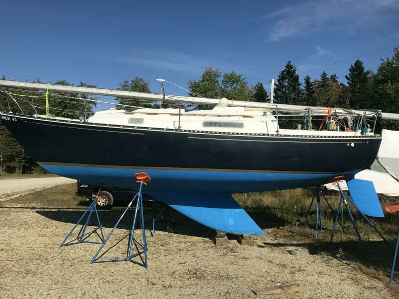 C&C 1972 Viking On Land