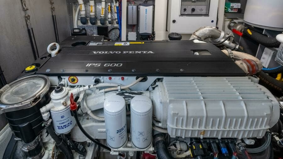 2017 Absolute 50 Fly