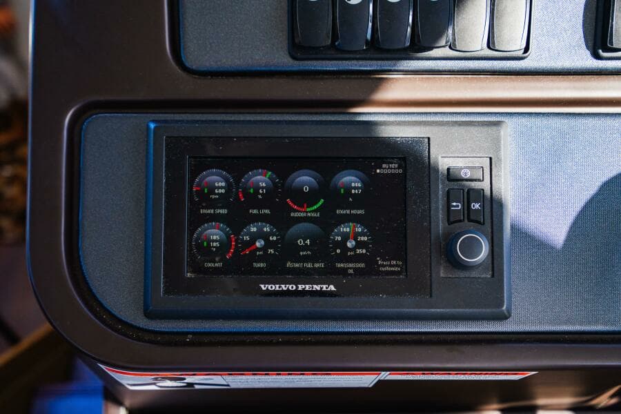 2016 Beneteau Gran Turismo 49