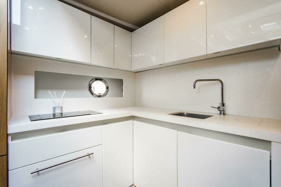 2016 Beneteau Gran Turismo 49