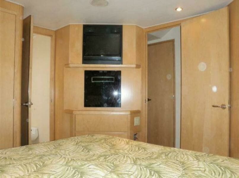 1998 Caterpillar Sportfish