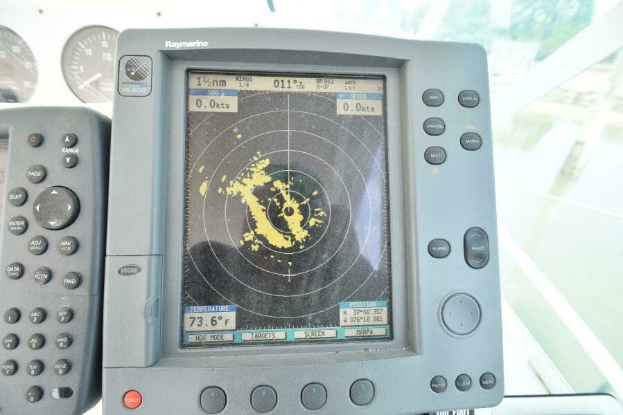 2001 Cabo 35 Express