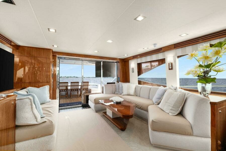 2022 Viking 75 Motor Yacht