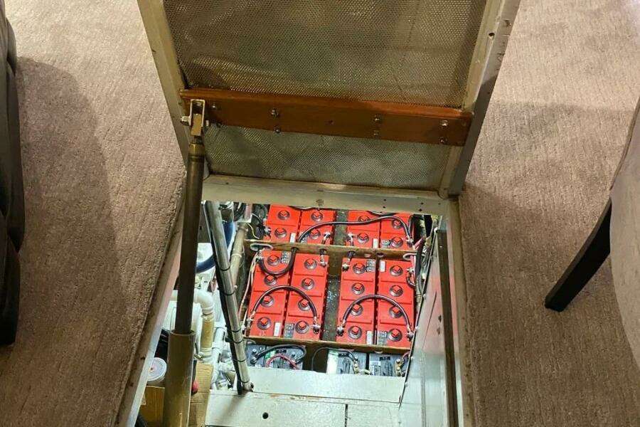 1986 Bertram 58 Flybridge Motor Yacht