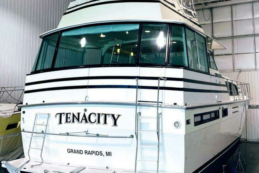 1986 Bertram 58 Flybridge Motor Yacht