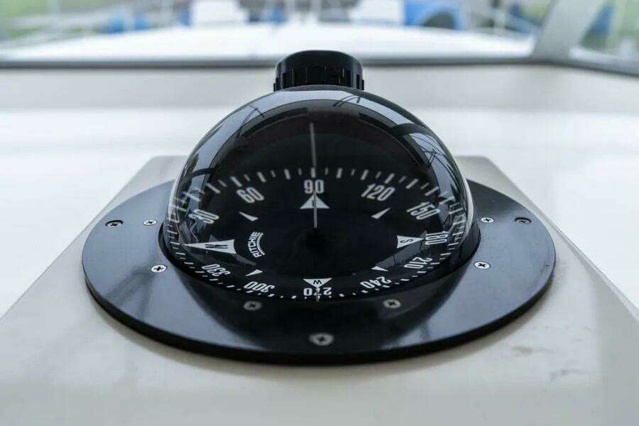 1986 Bertram 58 Flybridge Motor Yacht