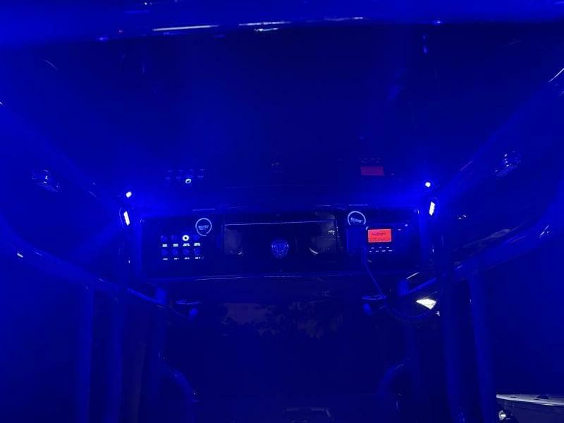 1996 Formula 382 SR-1