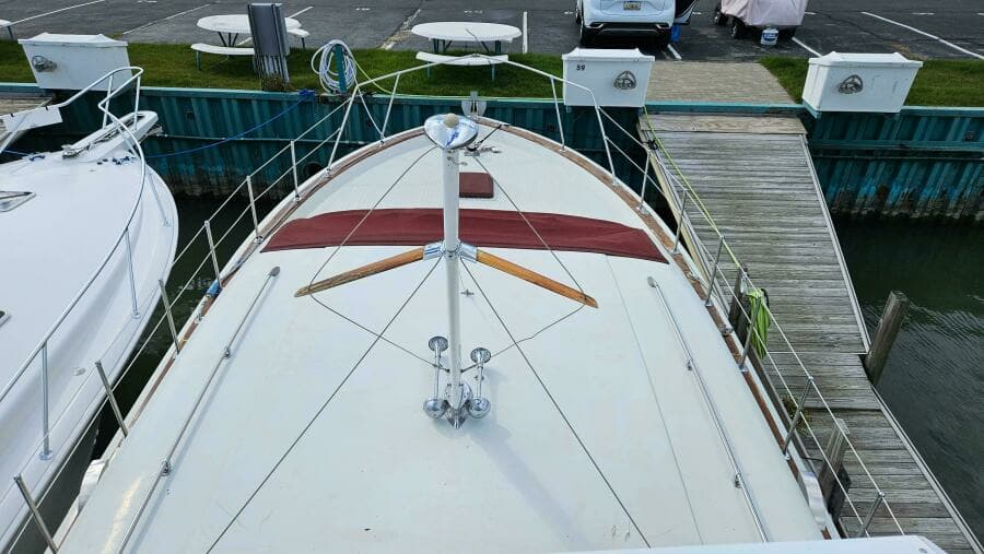 1971 Chris-Craft 47 Commander