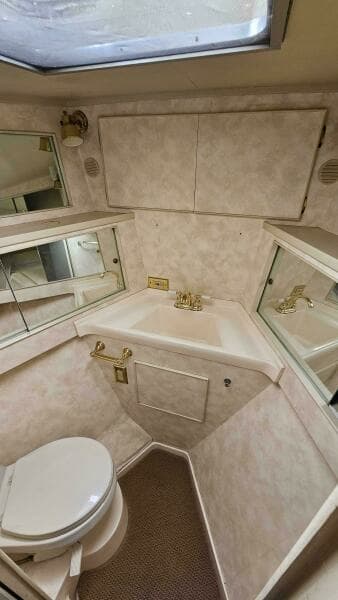 1971 Chris-Craft 47 Commander