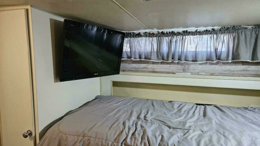 1971 Chris-Craft 47 Commander