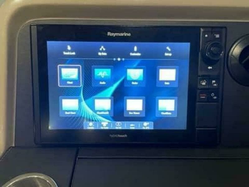 2017 Sea Ray 460 Sundancer