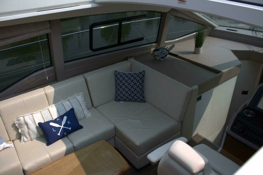 2017 Sea Ray 460 Sundancer