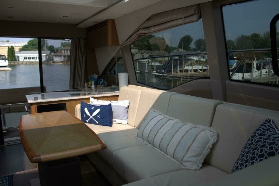 2017 Sea Ray 460 Sundancer