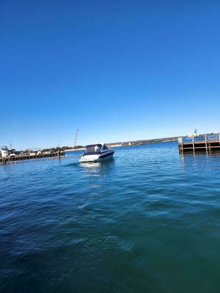 2008 Crownline 340 Cruiser