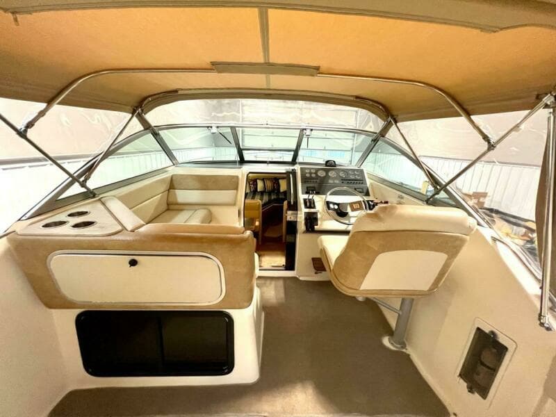 1988 Tiara Sport 310 Sport Cruiser