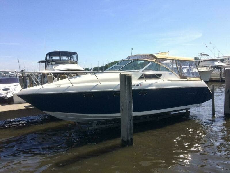 1988 Tiara Sport 310 Sport Cruiser